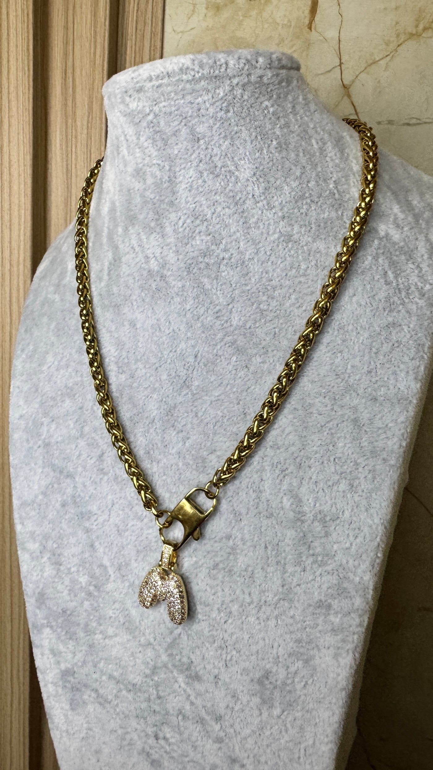 COLLANA INITIAL GLOW